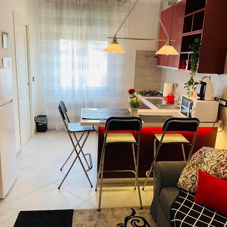 Apartamento Veba Fiera Bolonia Exterior foto